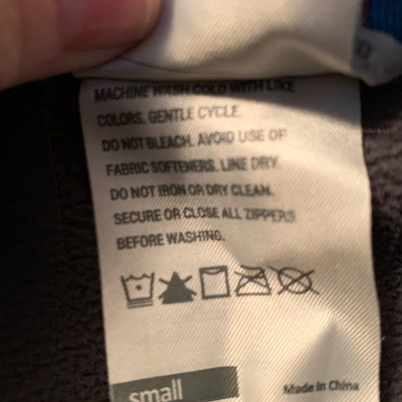 Jacket - Picture 3 of 4